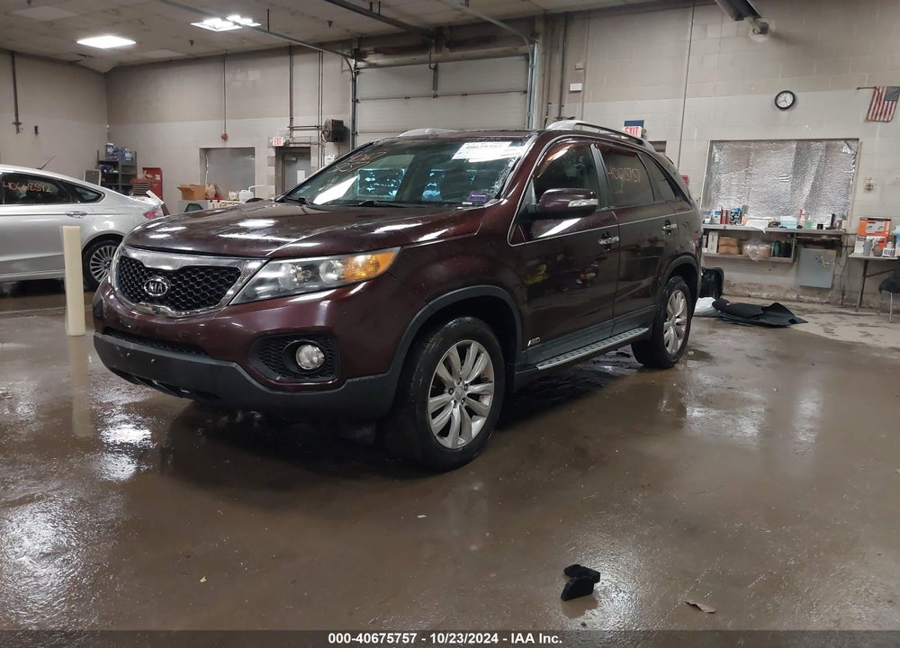 2011 KIA SORENTO EX V6 VIN: 5XYKUDA23BG090584