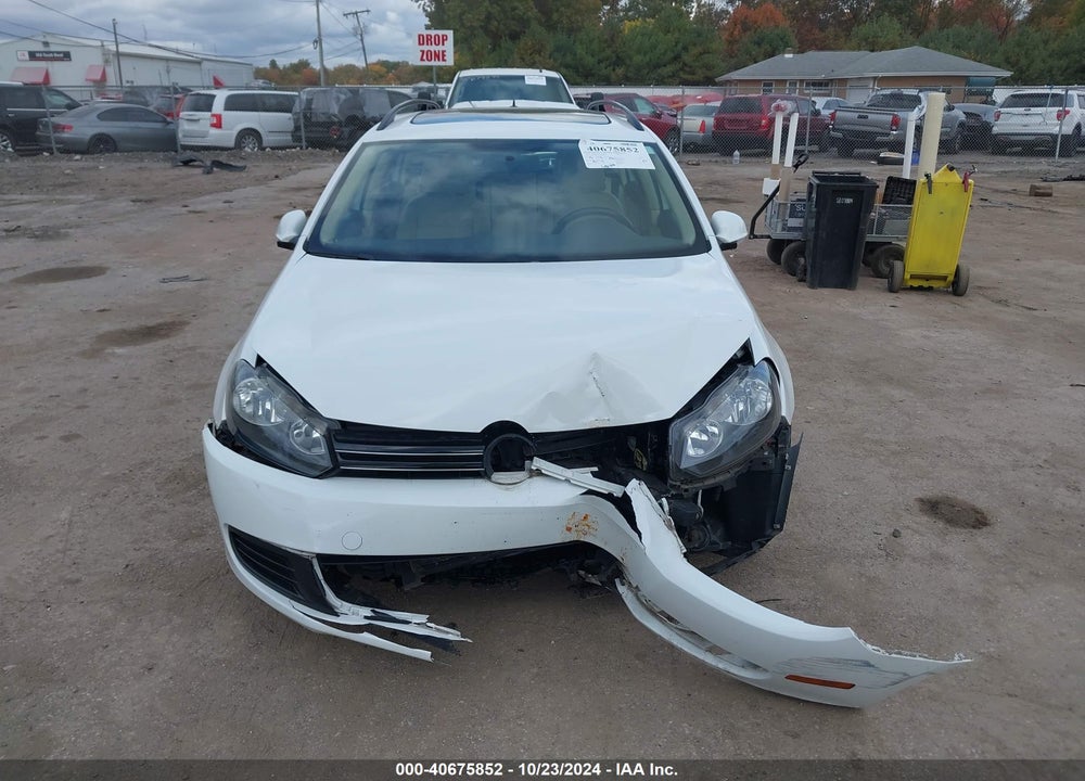 2014 VOLKSWAGEN JETTA SPORTWAGEN 2.0L TDI VIN: 3VWML7AJ3EM615555