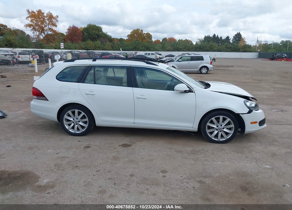 2014 VOLKSWAGEN JETTA SPORTWAGEN 2.0L TDI VIN: 3VWML7AJ3EM615555