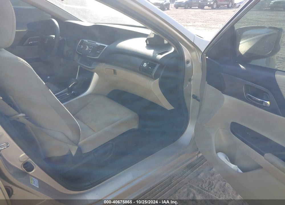 2015 HONDA ACCORD LX VIN: 1HGCR2F3XFA080153