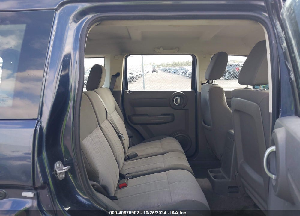 2008 DODGE NITRO SXT VIN: 1D8GU28K88W257521