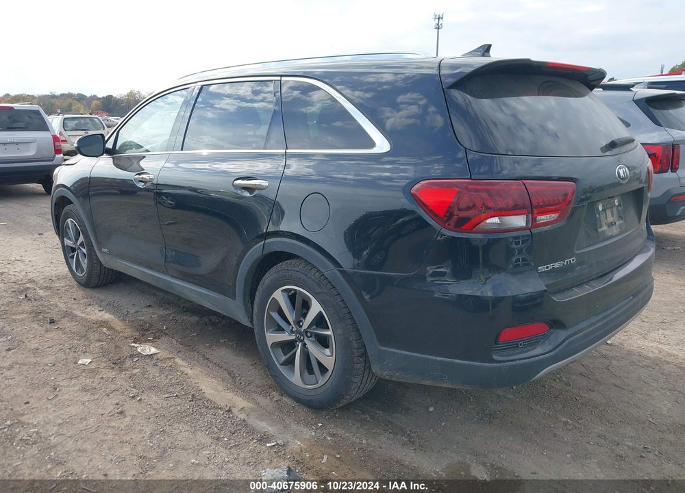 2019 KIA SORENTO 3.3L EX VIN: 5XYPHDA56KG503912