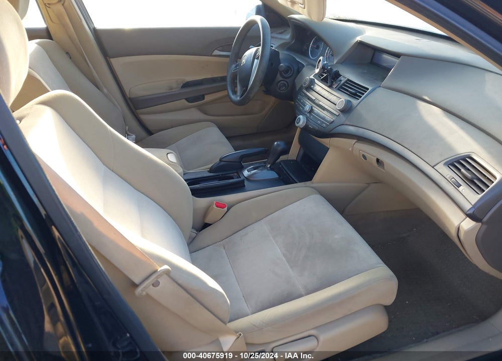 2010 HONDA ACCORD 2.4 LX VIN: 1HGCP2F38AA054021