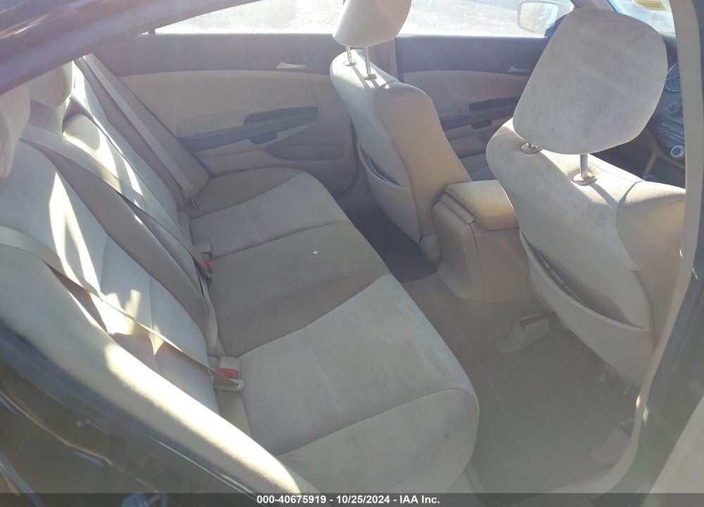 2010 HONDA ACCORD 2.4 LX VIN: 1HGCP2F38AA054021