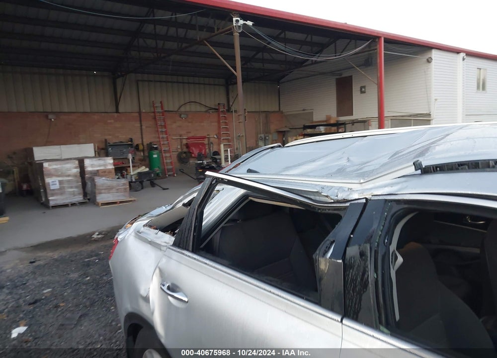 2018 KIA SORENTO 3.3L LX VIN: 5XYPG4A59JG375604