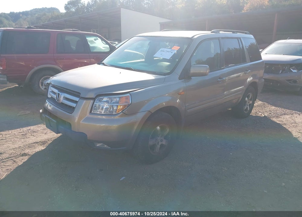 2008 HONDA PILOT EX-L VIN: 5FNYF285X8B010559