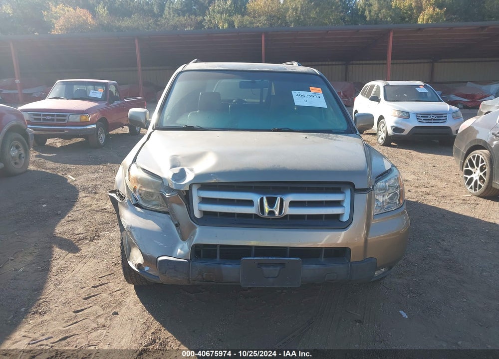 2008 HONDA PILOT EX-L VIN: 5FNYF285X8B010559