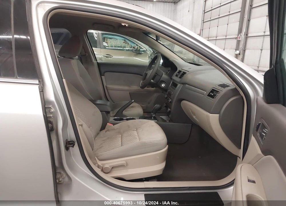 2010 FORD FUSION SE VIN: 3FAHP0HG1AR103645