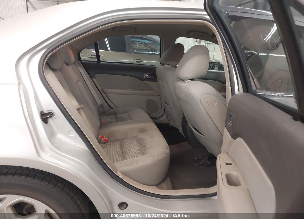 2010 FORD FUSION SE VIN: 3FAHP0HG1AR103645