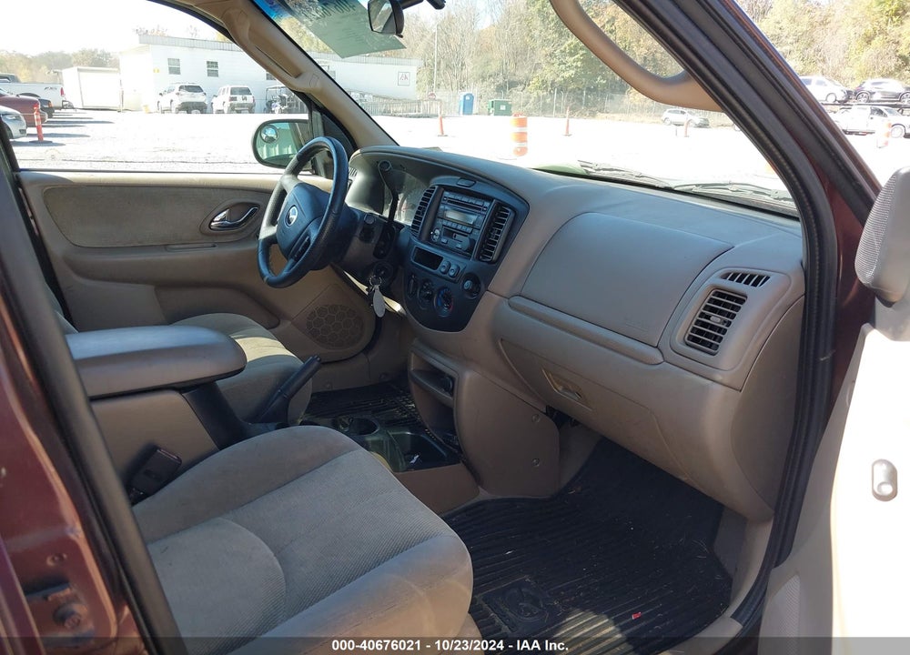 2002 MAZDA TRIBUTE ES V6/LX V6 VIN: 4F2CU08172KM27939