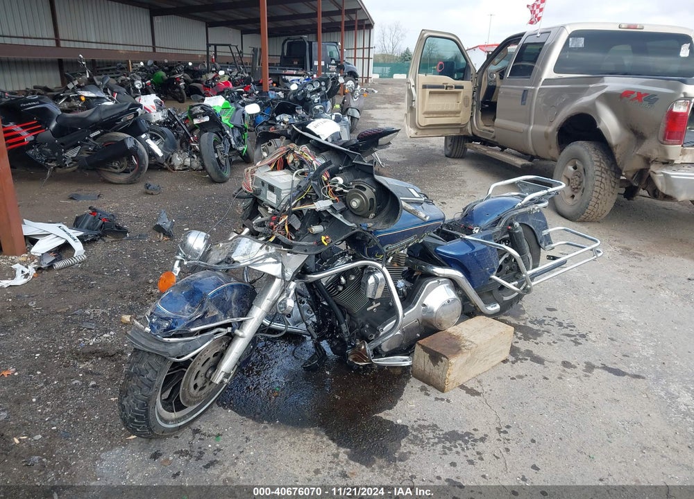 1998 HARLEY-DAVIDSON FLHT CLASSIC VIN: 1HD1DJL13WY606680