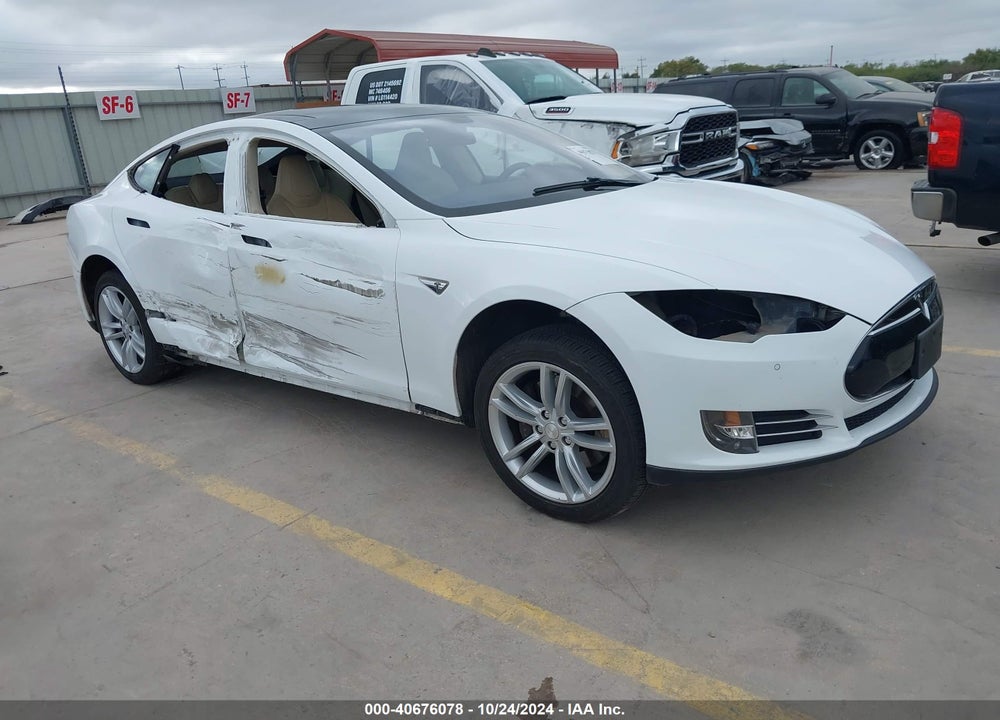 2013 TESLA MODEL S VIN: 5YJSA1DNXDFP18941