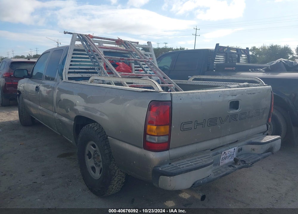 2001 CHEVROLET SILVERADO 1500 VIN: 2GCEC19W711327950