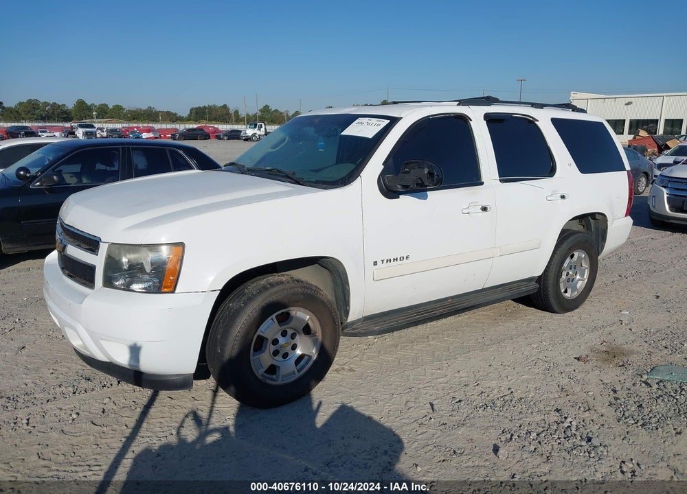 2008 CHEVROLET TAHOE LT VIN: 1GNFC13088R115074