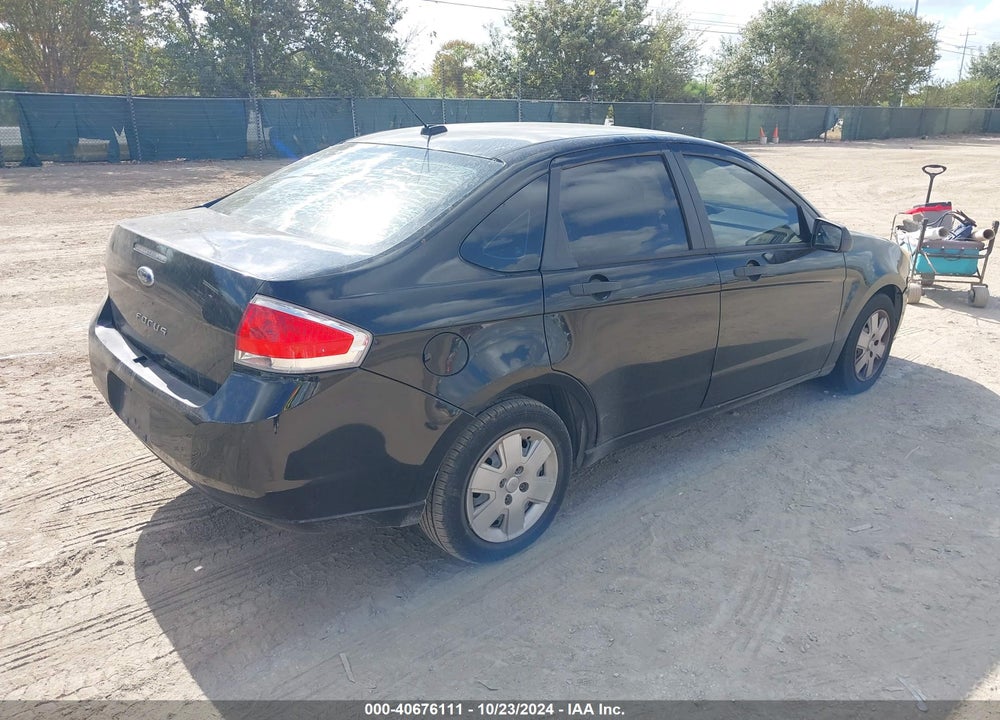 2011 FORD FOCUS S VIN: 1FAHP3EN1BW134879