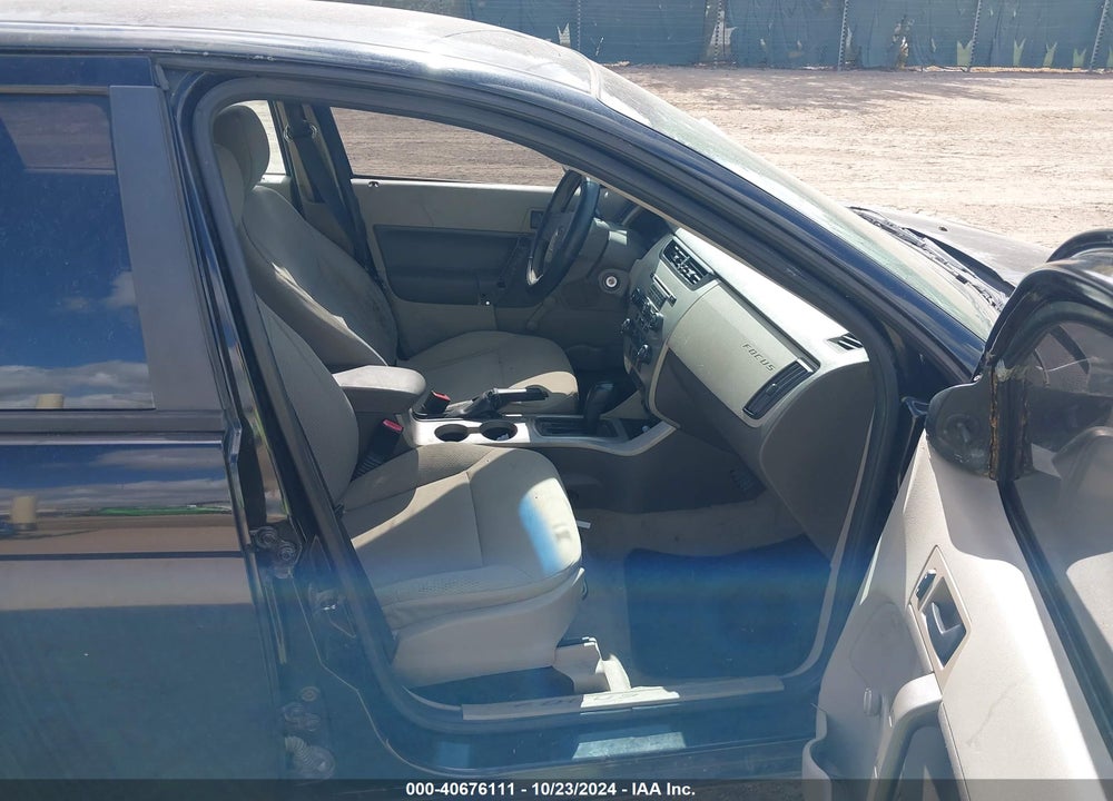 2011 FORD FOCUS S VIN: 1FAHP3EN1BW134879