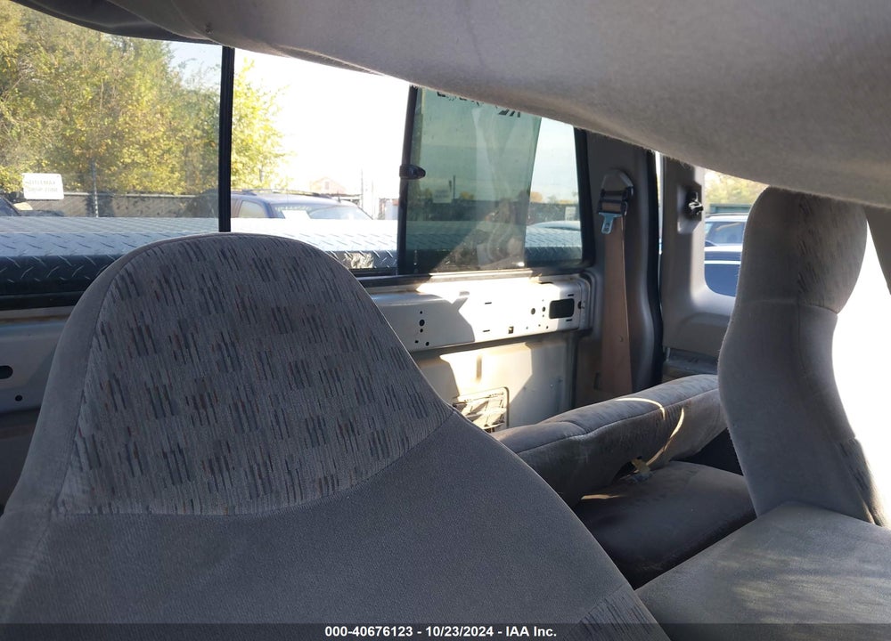 2000 FORD F-350 LARIAT/XL/XLT VIN: 1FTSX31F5YEA51548