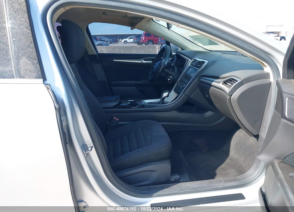 2014 FORD FUSION SE VIN: 3FA6P0HD8ER315025