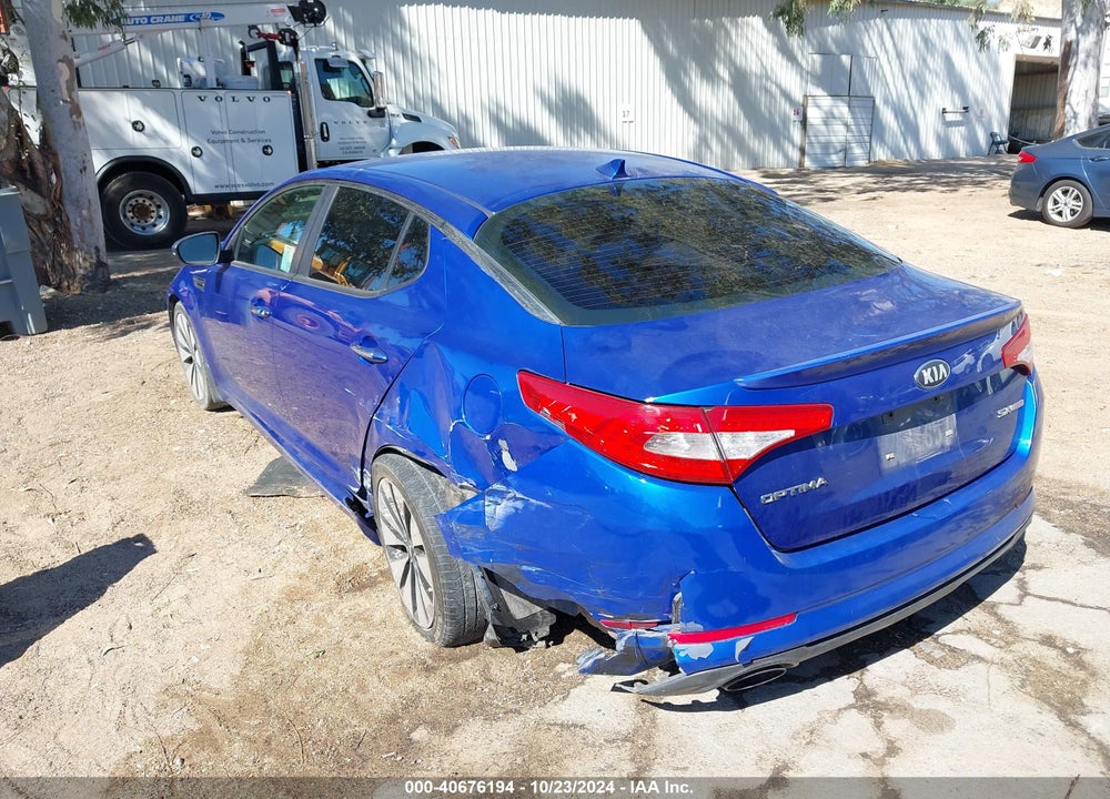2013 KIA OPTIMA VIN: 5XXGR4A68DG109373