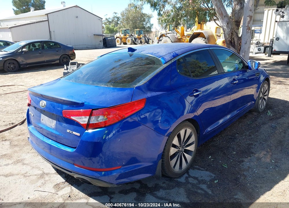 2013 KIA OPTIMA VIN: 5XXGR4A68DG109373