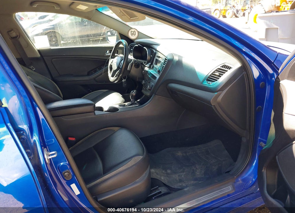 2013 KIA OPTIMA VIN: 5XXGR4A68DG109373