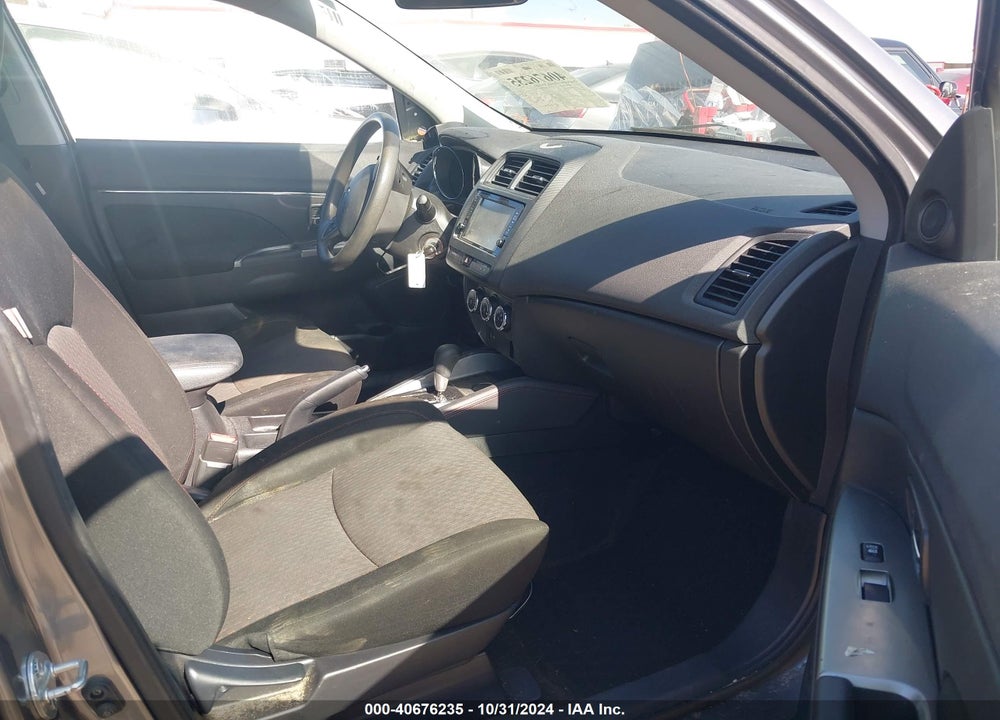 2019 MITSUBISHI OUTLANDER SPORT 2.0 ES VIN: JA4AP3AU8KU020182