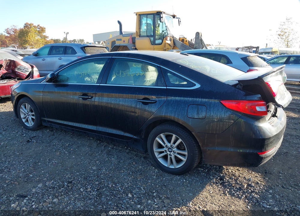 2017 HYUNDAI SONATA SE VIN: 5NPE24AFXHH509747
