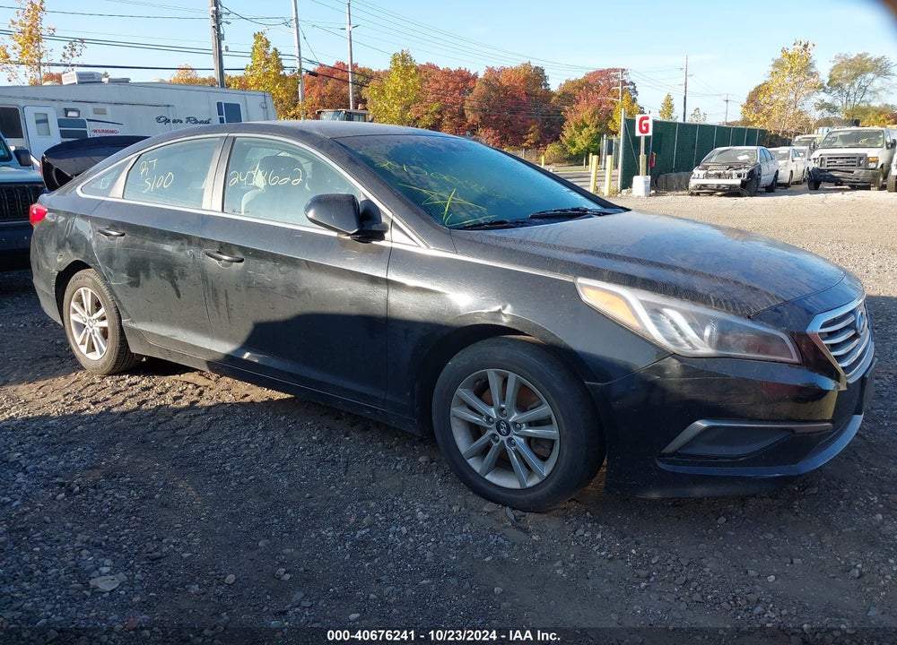 2017 HYUNDAI SONATA SE VIN: 5NPE24AFXHH509747