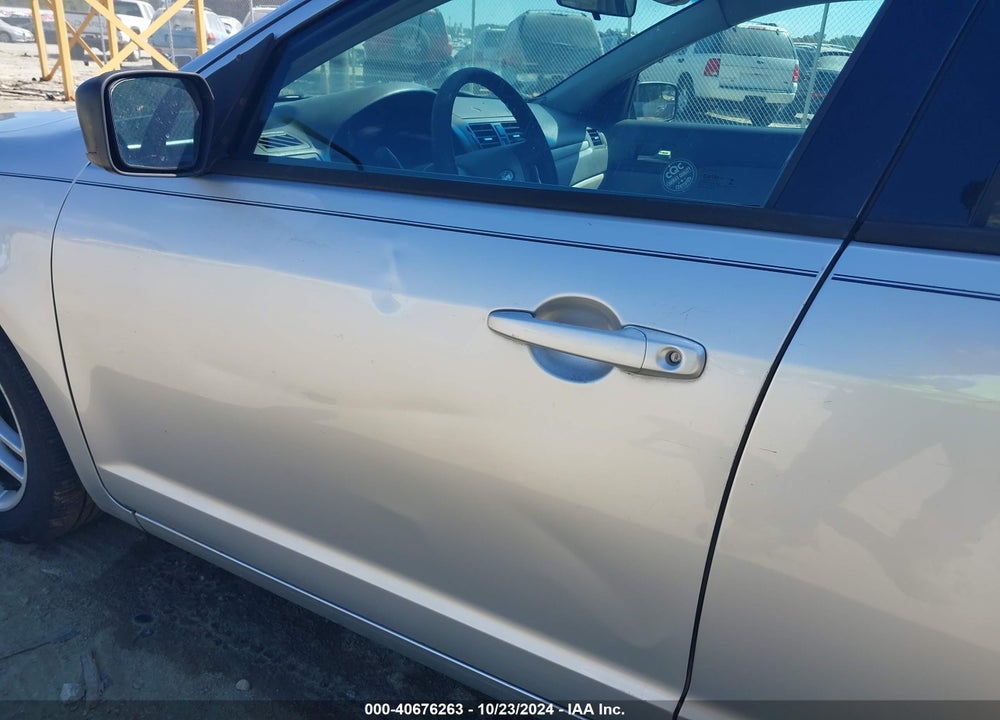 2012 FORD FUSION S VIN: 3FAHP0GA5CR128483