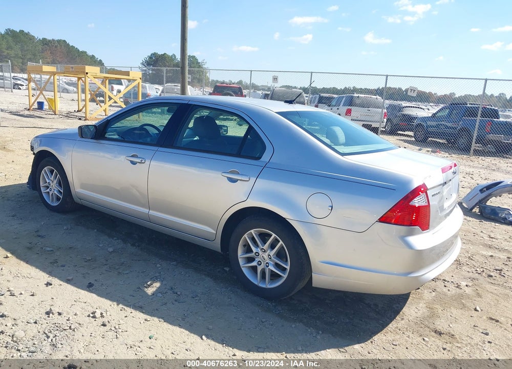 2012 FORD FUSION S VIN: 3FAHP0GA5CR128483