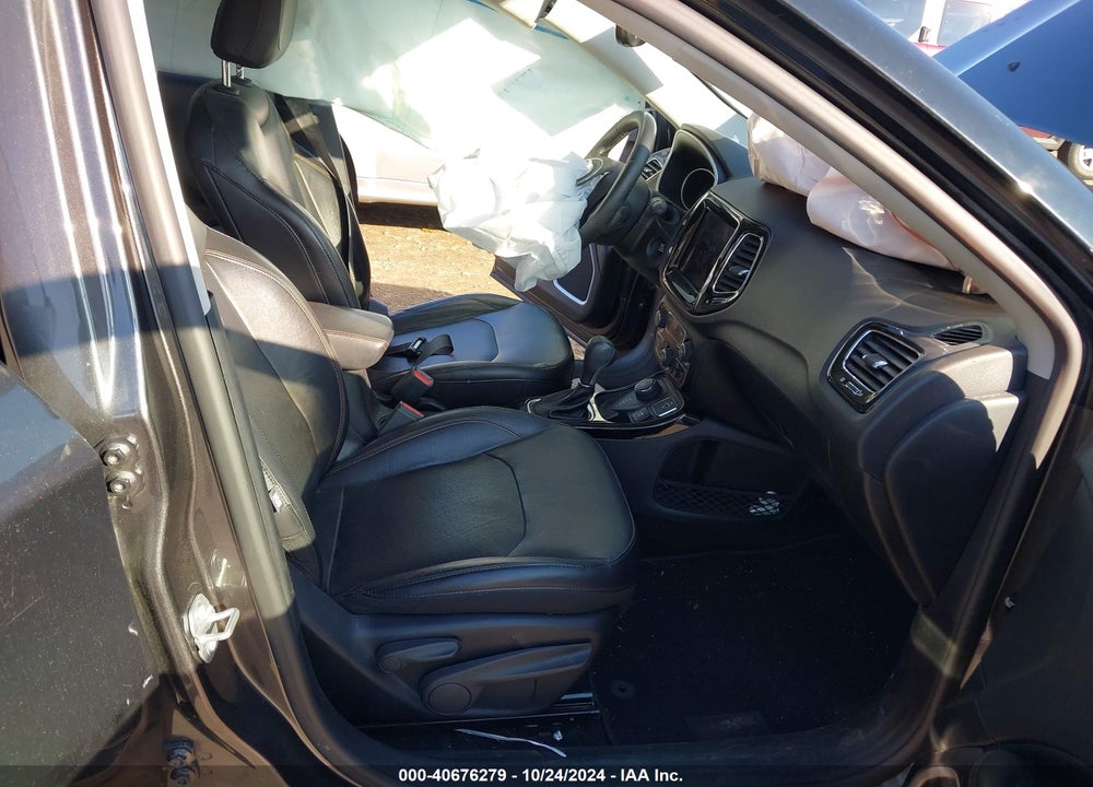 2018 JEEP COMPASS LIMITED 4X4 VIN: 3C4NJDCBXJT144019