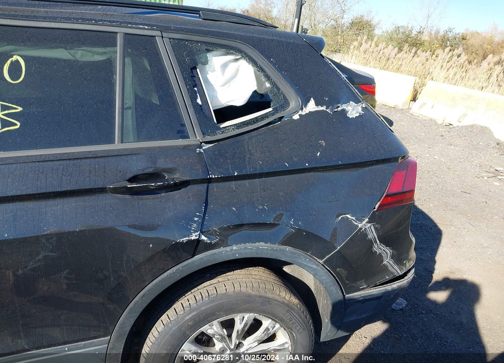 2019 VOLKSWAGEN TIGUAN 2.0T S VIN: 3VV0B7AX7KM095513