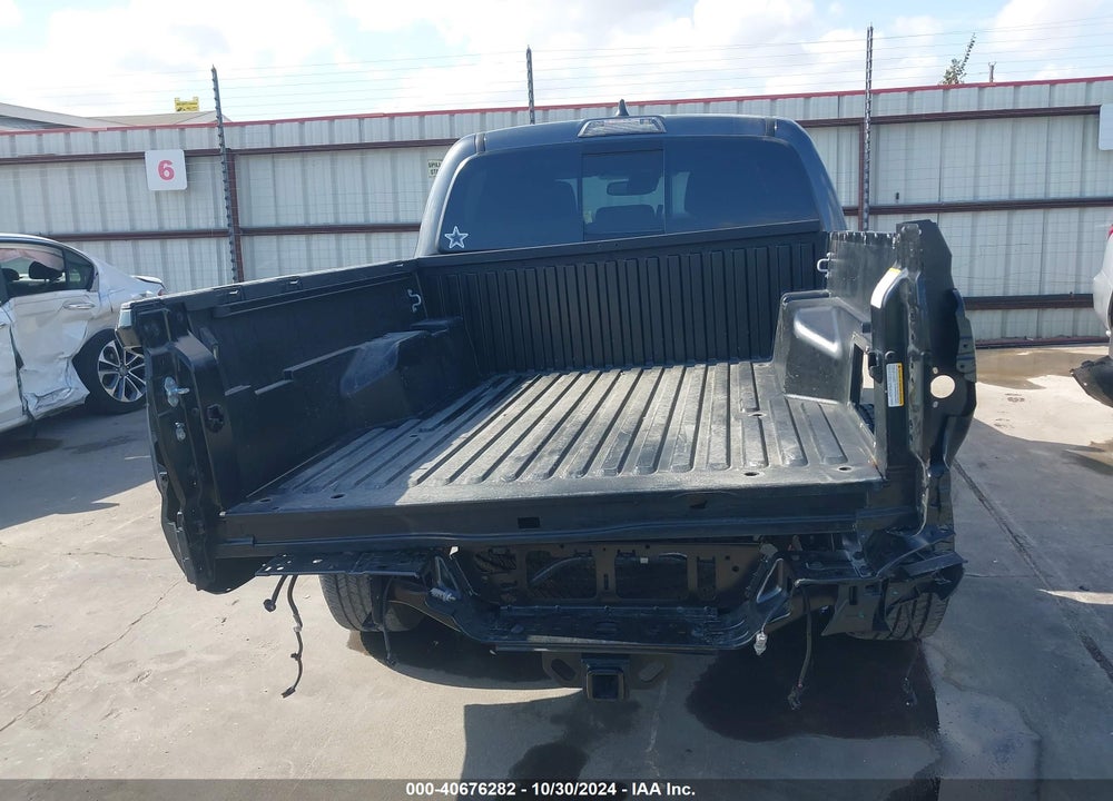 2022 TOYOTA TACOMA LIMITED VIN: 3TMEZ5CN3NM188520