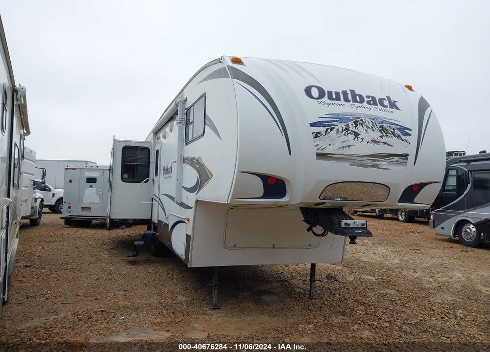 2010 KEYSTONE OUTBACK SYDNEY ADDITION VIN: 4YDF32525AR630937