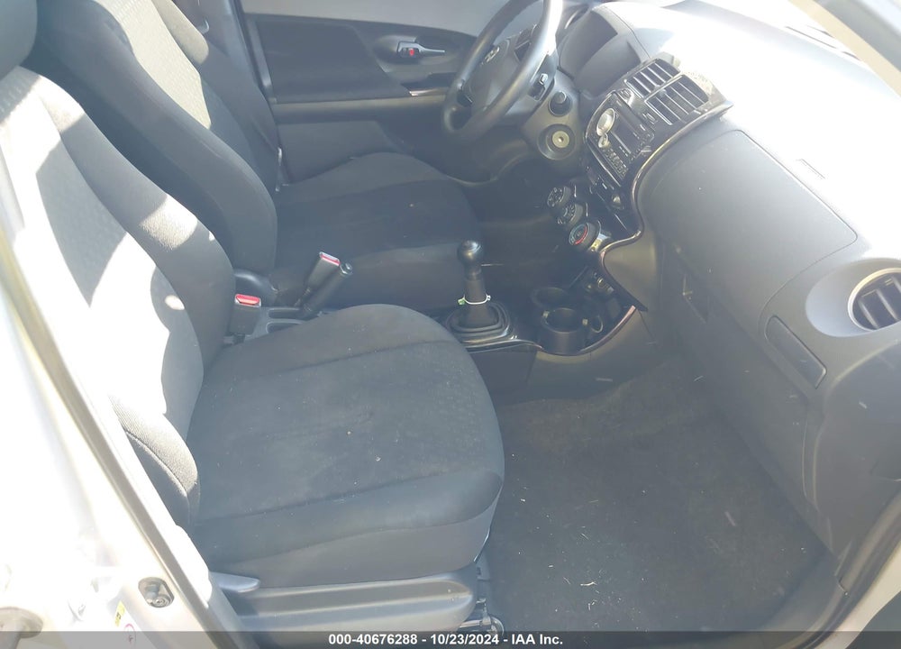 2010 SCION XD VIN: JTKKU4B40A1006809