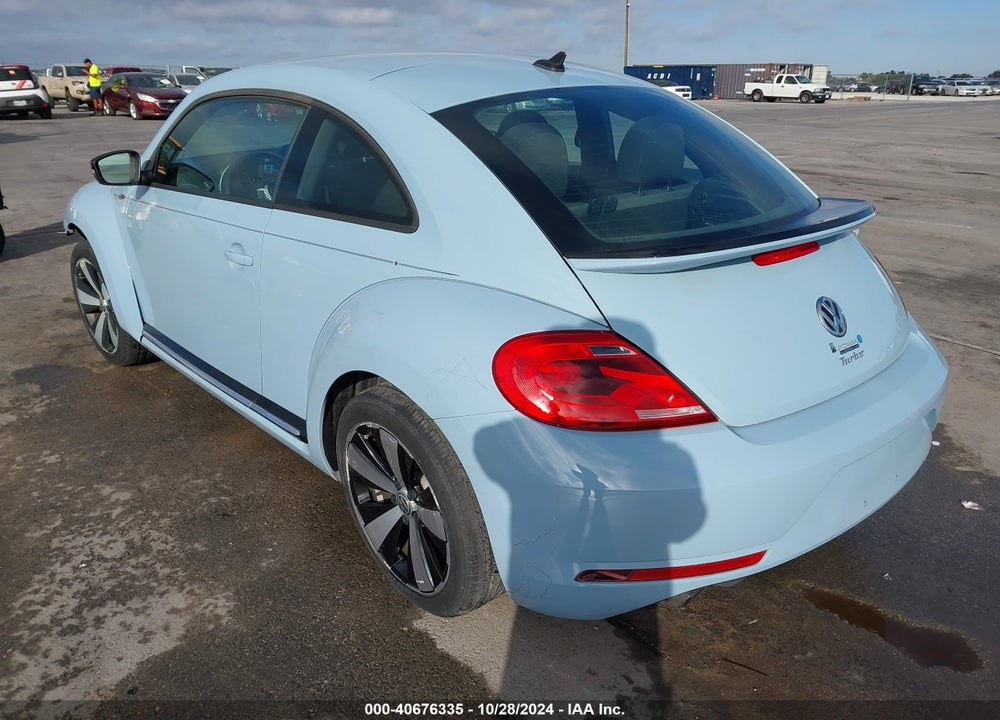2014 VOLKSWAGEN BEETLE VIN: 3VWVS7AT0EM630796