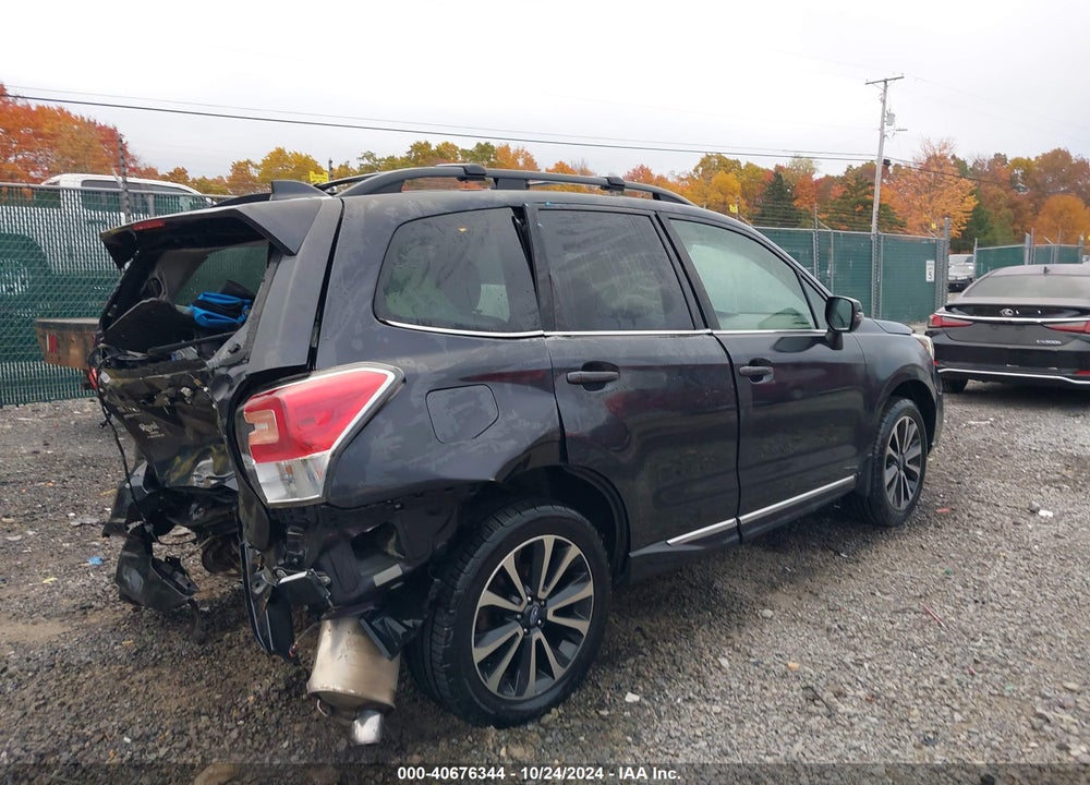 2017 SUBARU FORESTER 2.0XT TOURING VIN: JF2SJGWC4HH536318