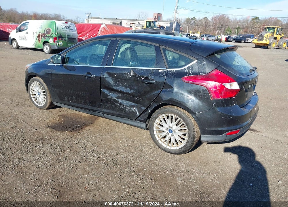 2012 FORD FOCUS SEL VIN: 1FAHP3M22CL369625