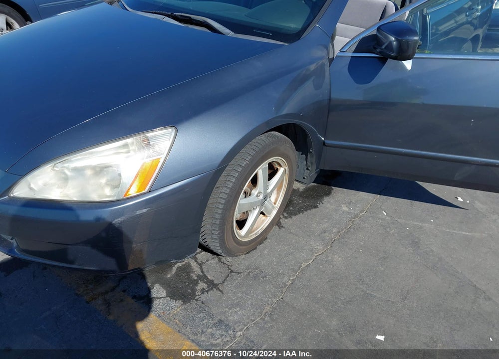 2004 HONDA ACCORD 2.4 EX VIN: JHMCM56614C021002
