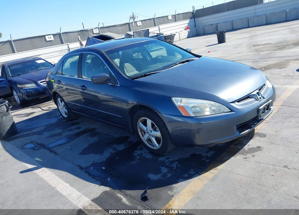 2004 HONDA ACCORD 2.4 EX VIN: JHMCM56614C021002