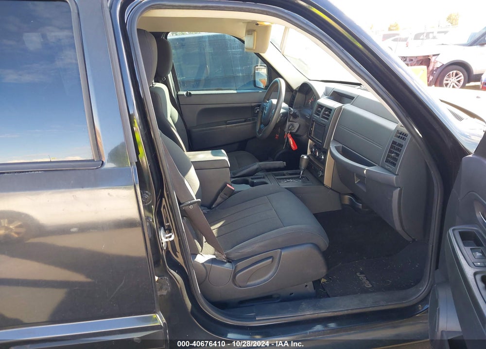 2012 JEEP LIBERTY SPORT VIN: 1C4PJLAK0CW174696