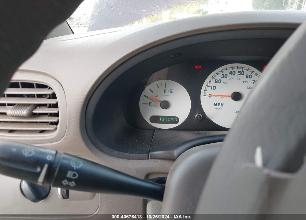 2003 CHRYSLER VOYAGER VIN: 1C4GJ25BX3B317651