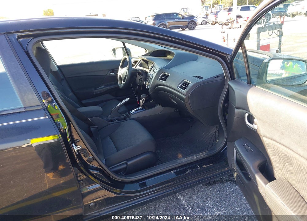 2014 HONDA CIVIC LX VIN: 19XFB2F51EE202993