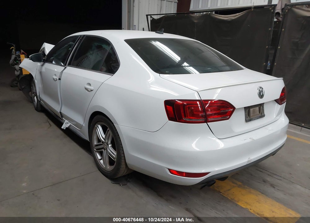 2014 VOLKSWAGEN JETTA GLI EDITION 30 VIN: 3VW4T7AJ5EM308355