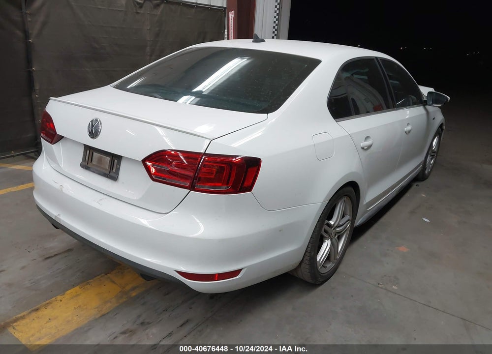 2014 VOLKSWAGEN JETTA GLI EDITION 30 VIN: 3VW4T7AJ5EM308355