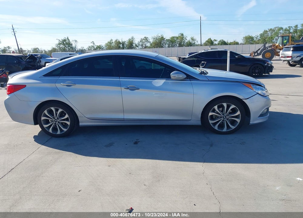 2014 HYUNDAI SONATA SE VIN: 5NPEC4AC0EH812146