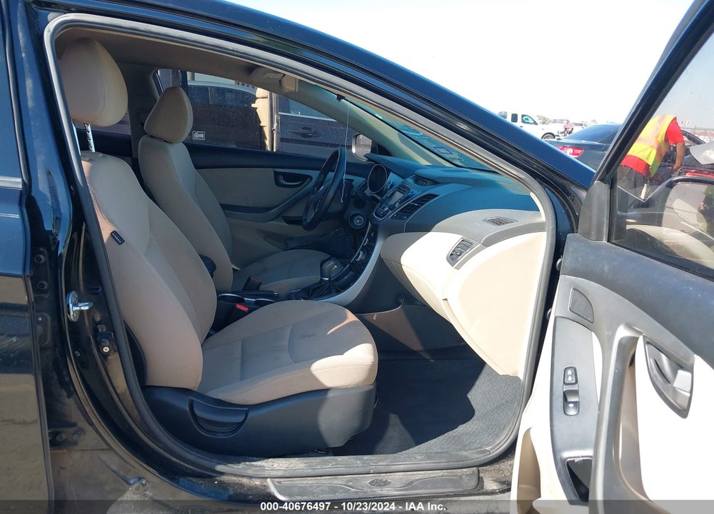 2014 HYUNDAI ELANTRA SE VIN: KMHDH4AE6EU094974
