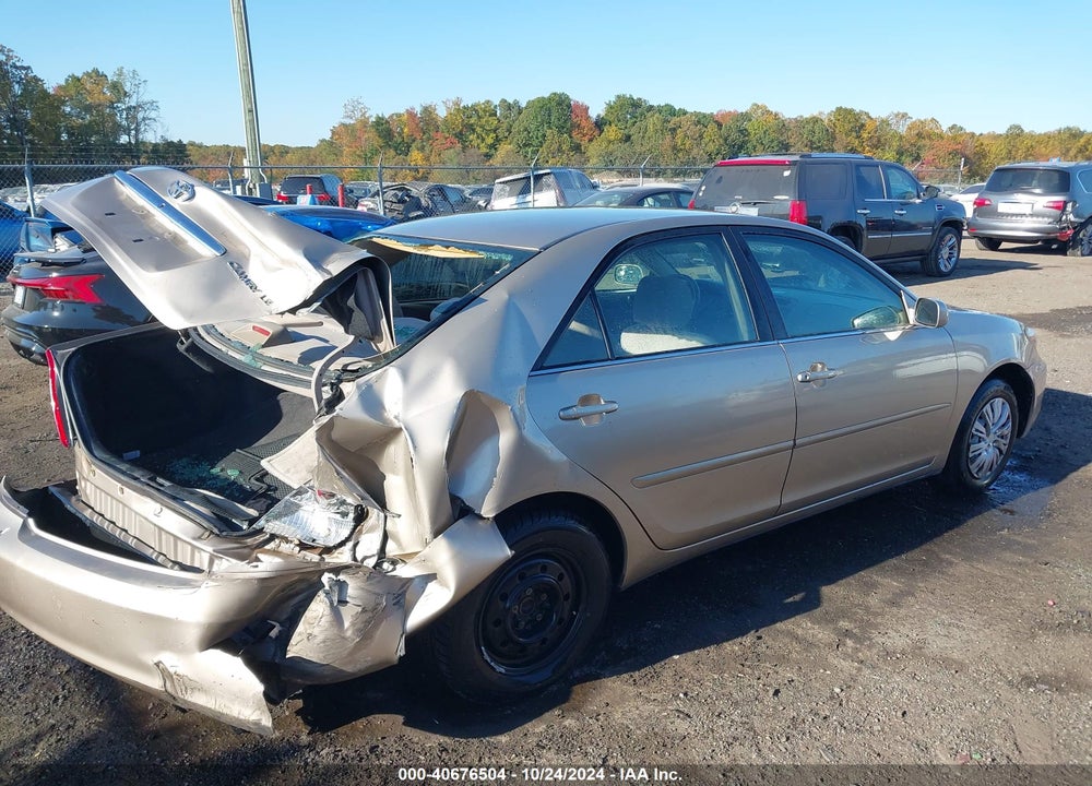 2002 TOYOTA CAMRY LE VIN: JTDBE32K620055064