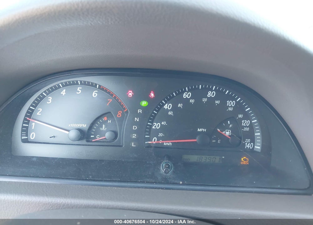 2002 TOYOTA CAMRY LE VIN: JTDBE32K620055064