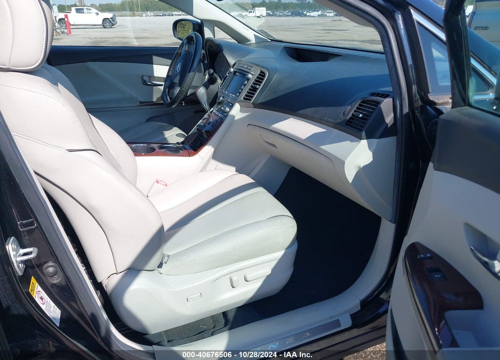 2011 TOYOTA VENZA VIN: 4T3ZK3BB6BU036808